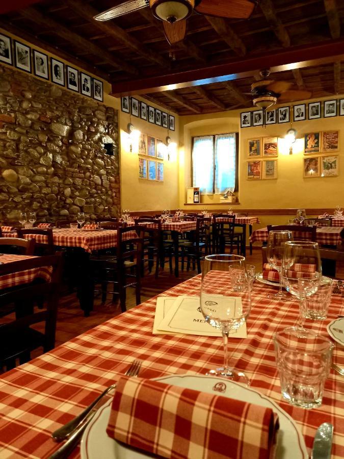 Carlito'S Trattoria Con Alloggio Vertemate Bagian luar foto